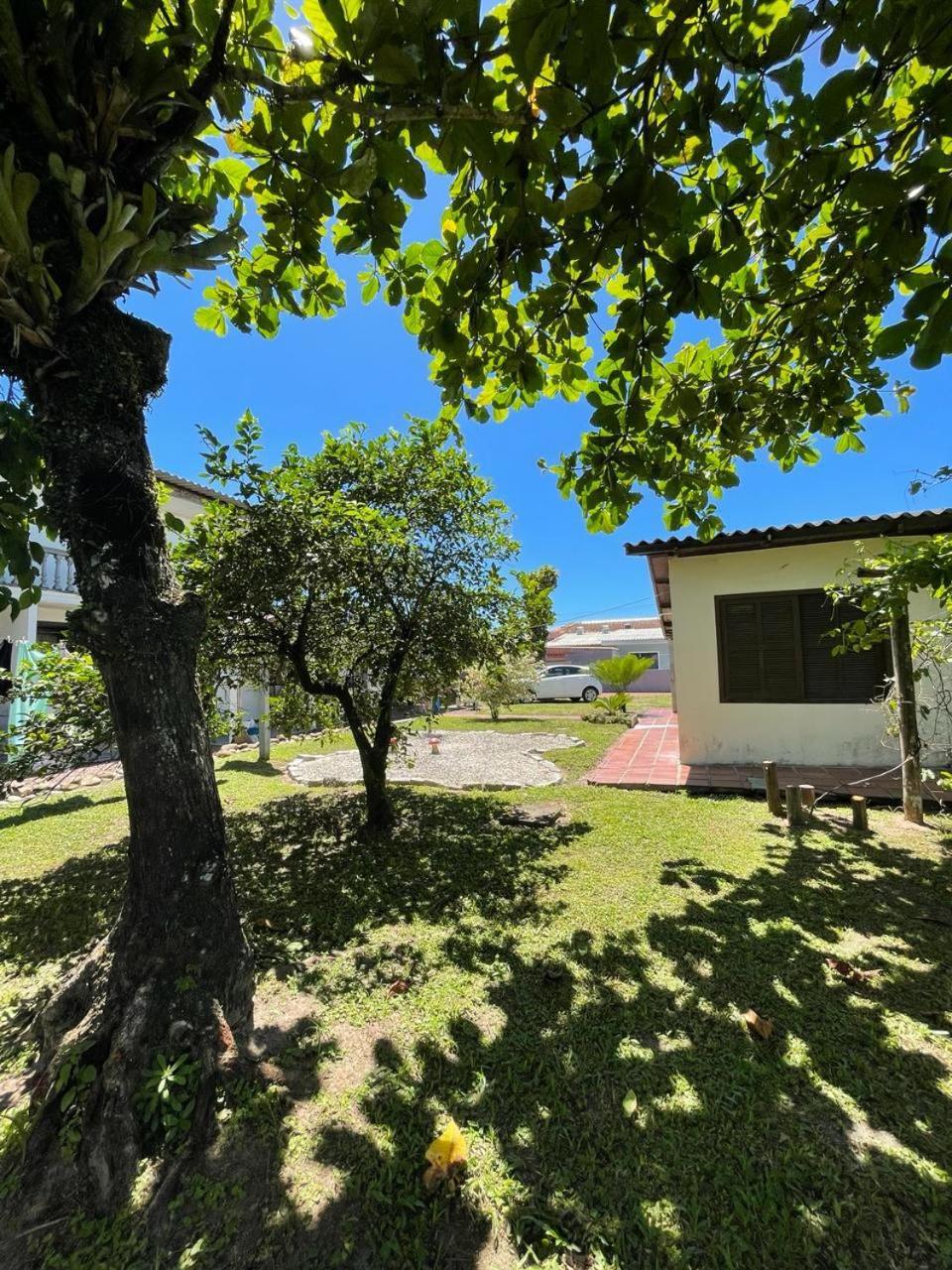 Acomodação Ruth Guaratuba Exterior foto