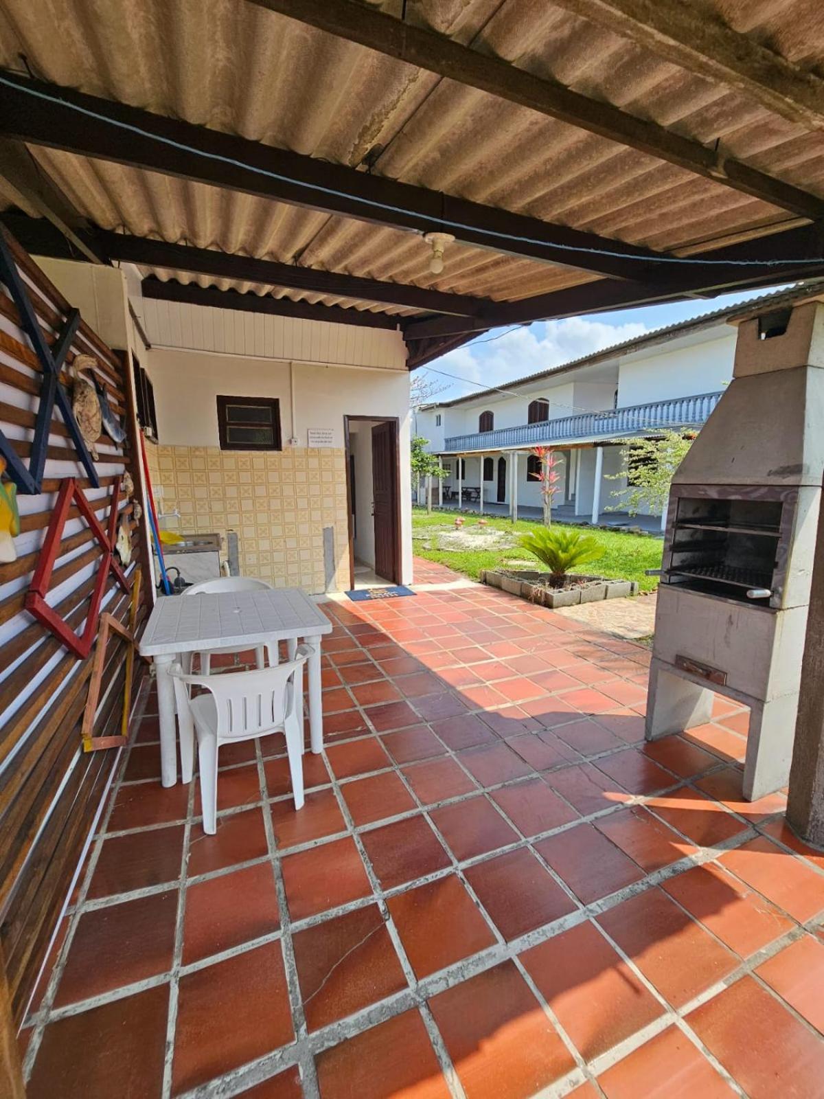 Acomodação Ruth Guaratuba Exterior foto